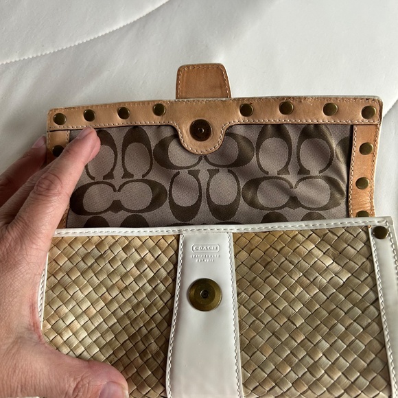 Coach Vintage Beige Nature Straw Wristlet - Picture 9 of 9